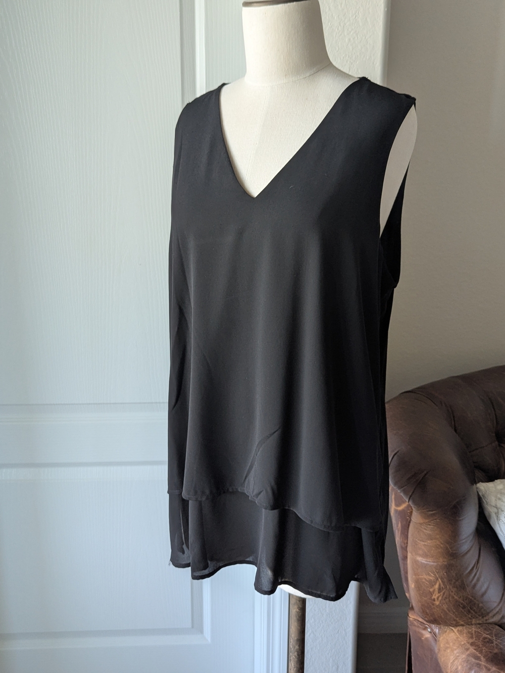 Michael Kors Black Layered V-Neck Sleeveless Camisole